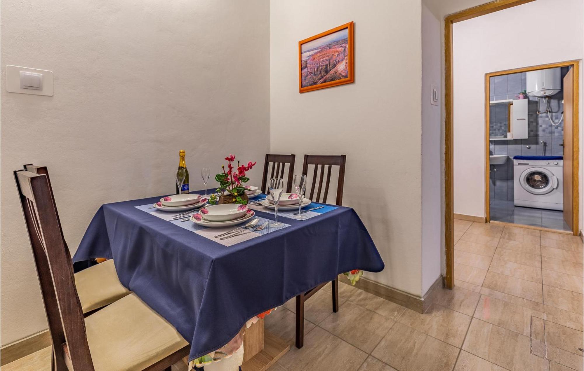 Amazing Apartment In Pula With Kitchen Exteriér fotografie